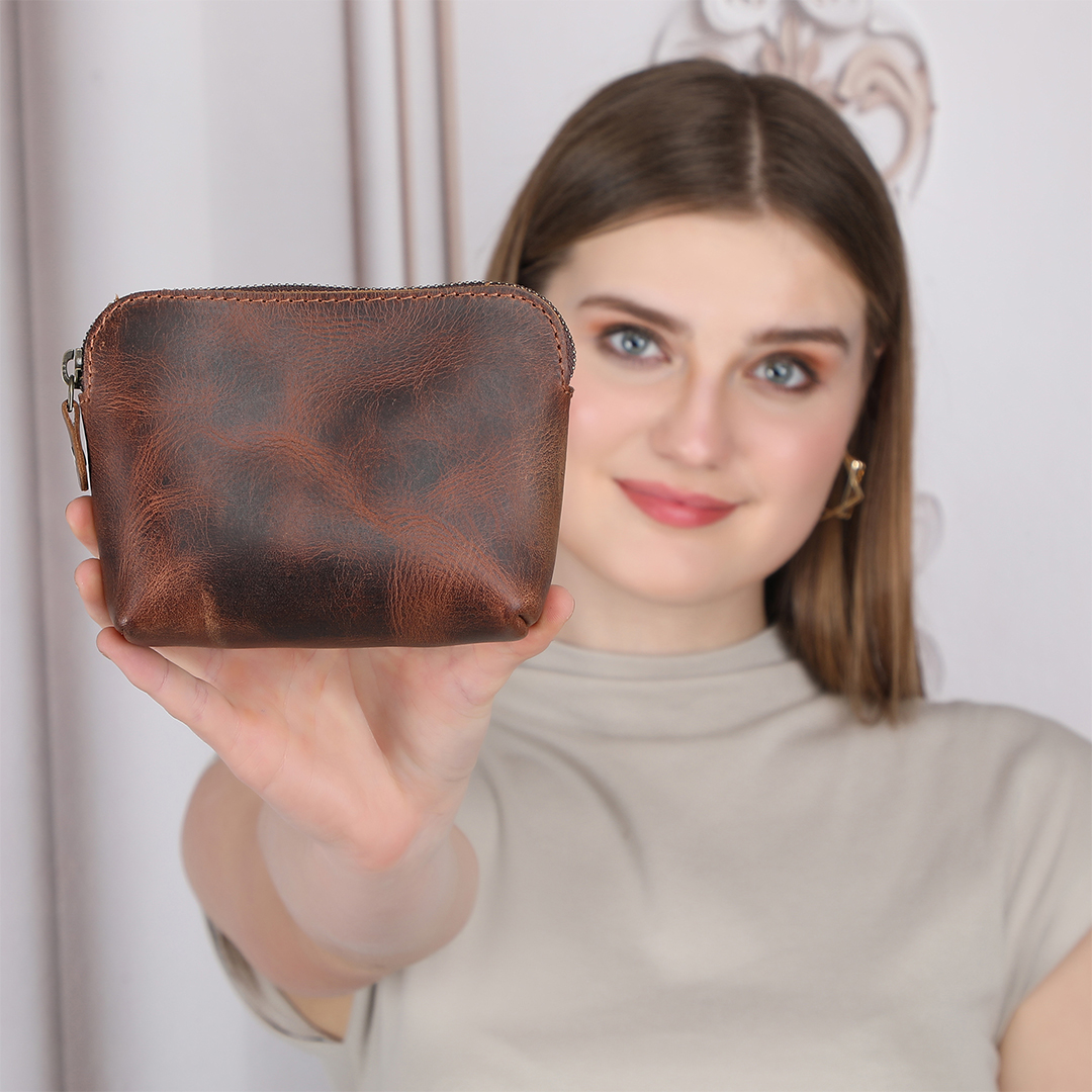 Cosmetic-Bag-Brown-5